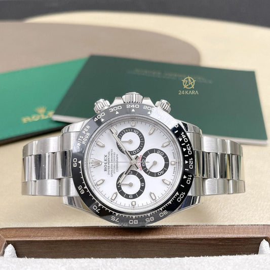 Hands on Rolex Daytona Panda M116500LN from Clean Factory with 4130 movement