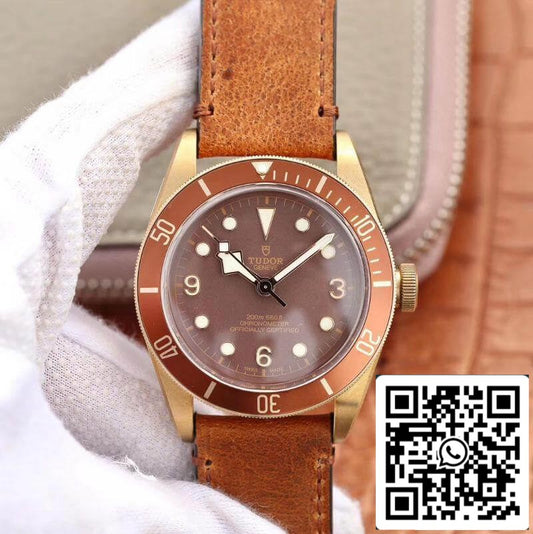 Tudor Heritage Black Bay Bronze 79250B XF Factory 1:1 Mejor edición Swiss ETA 2824 Esfera marrón