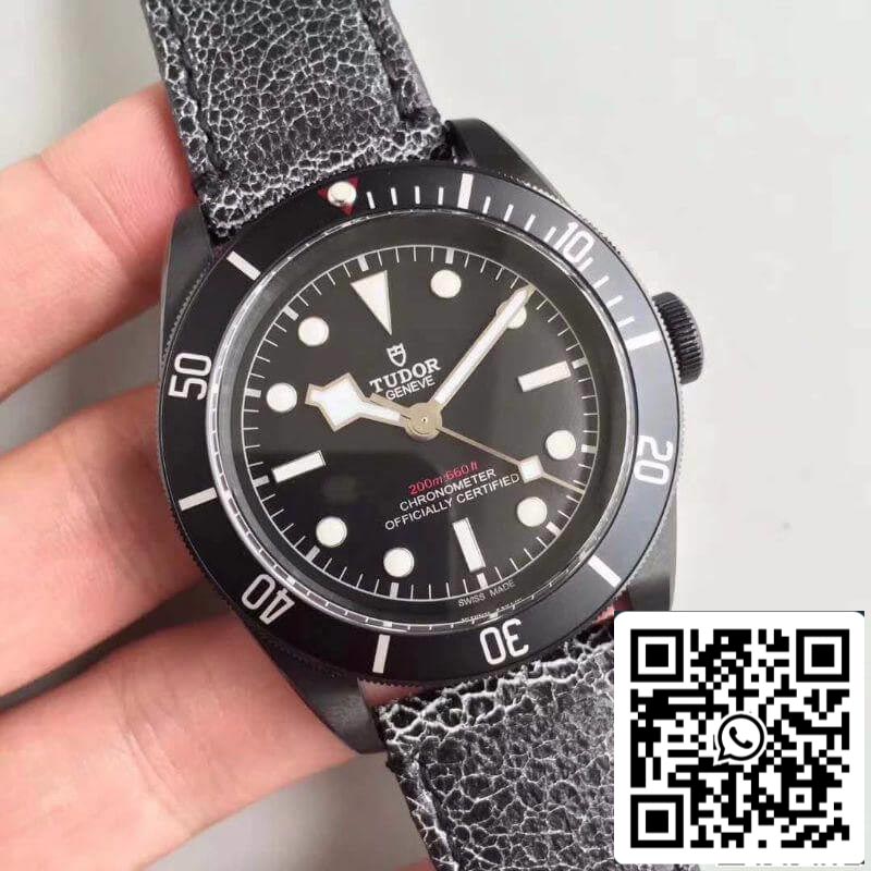 Tudor Heritage Black Bay M79230DK-0004 ZF Factory 1:1 Best Edition Swiss ETA2824-2 Gray Distressed Leather Strap