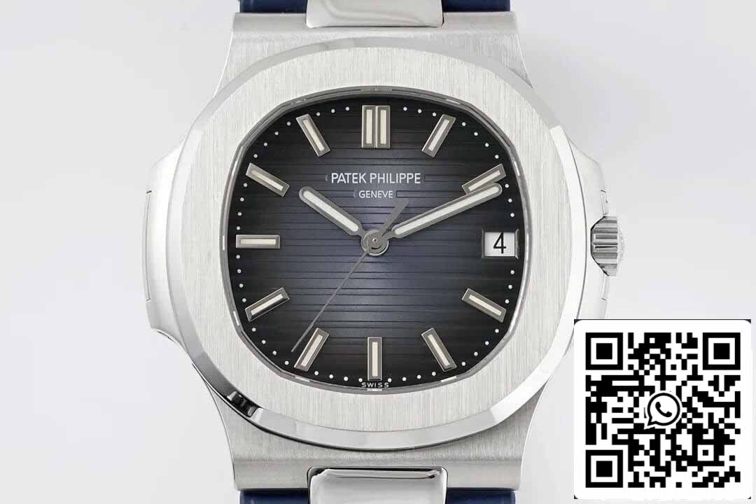 Patek Philippe Nautilus 5711 1: 1 Best Edition PPF Factory Cinturino in caucciù blu