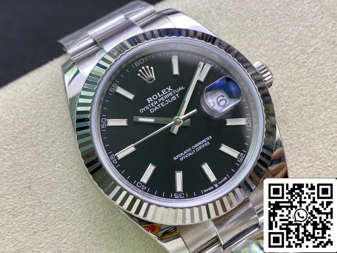 Rolex Datejust M126334-0017 cinturino Oyster da 41 mm quadrante bianco pulito di fabbrica