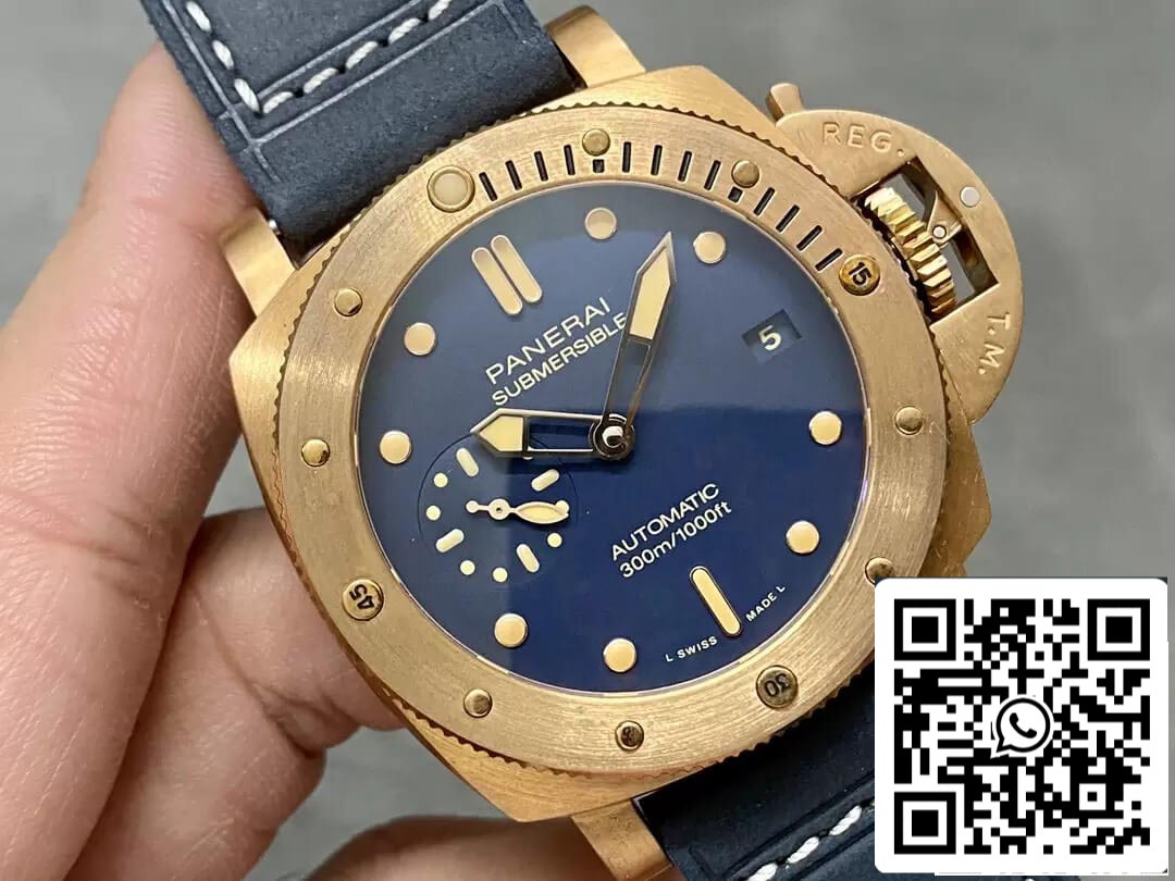 Panerai Submersible PAM01074 1:1 Best Edition VS Factory Blue Dial