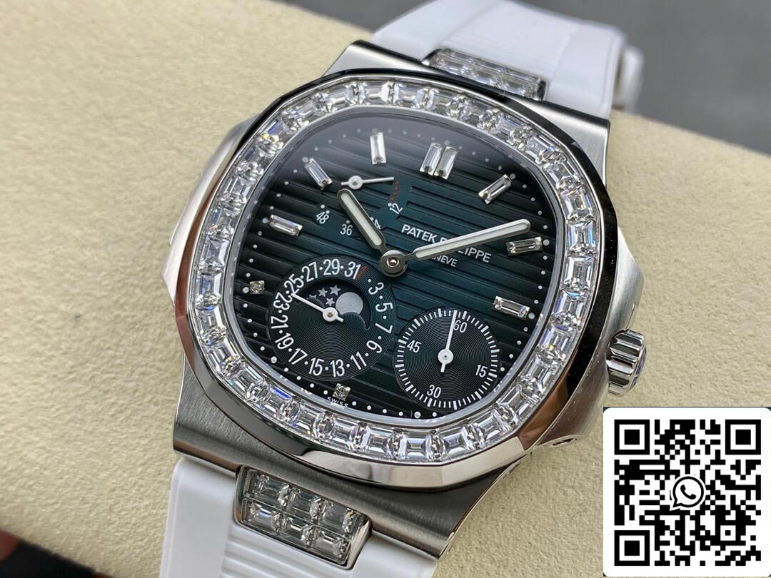 Patek Philippe Nautilus 5712GR 1:1 Best Edition GR Factory Rubber Strap