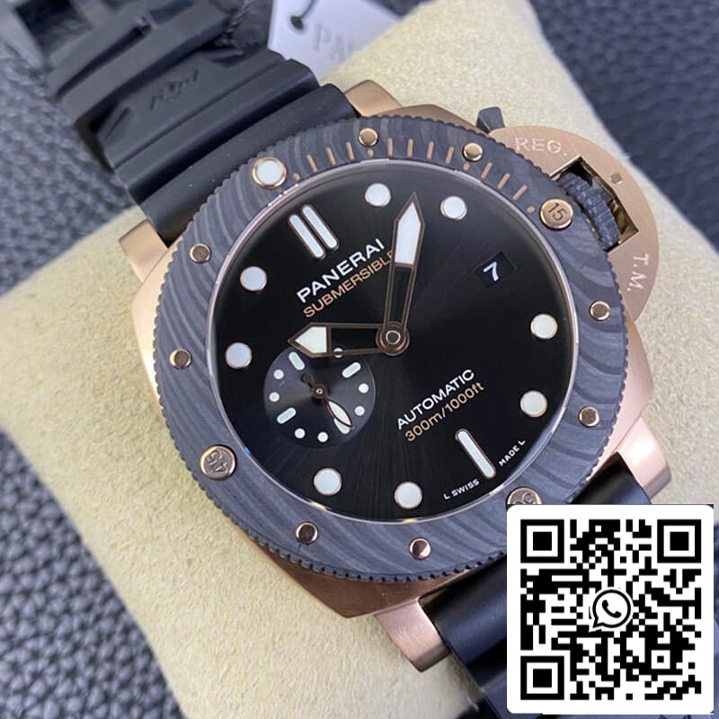 SBF Panerai Submersible PAM01070 1:1 Best Edition VS Factory quadrante nero