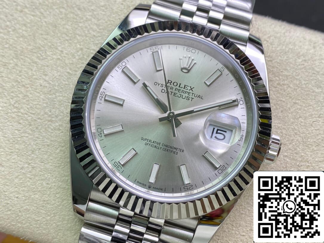 Rolex Datejust M126334-0004 41 mm Correa Jubilee Esfera blanca de fábrica limpia