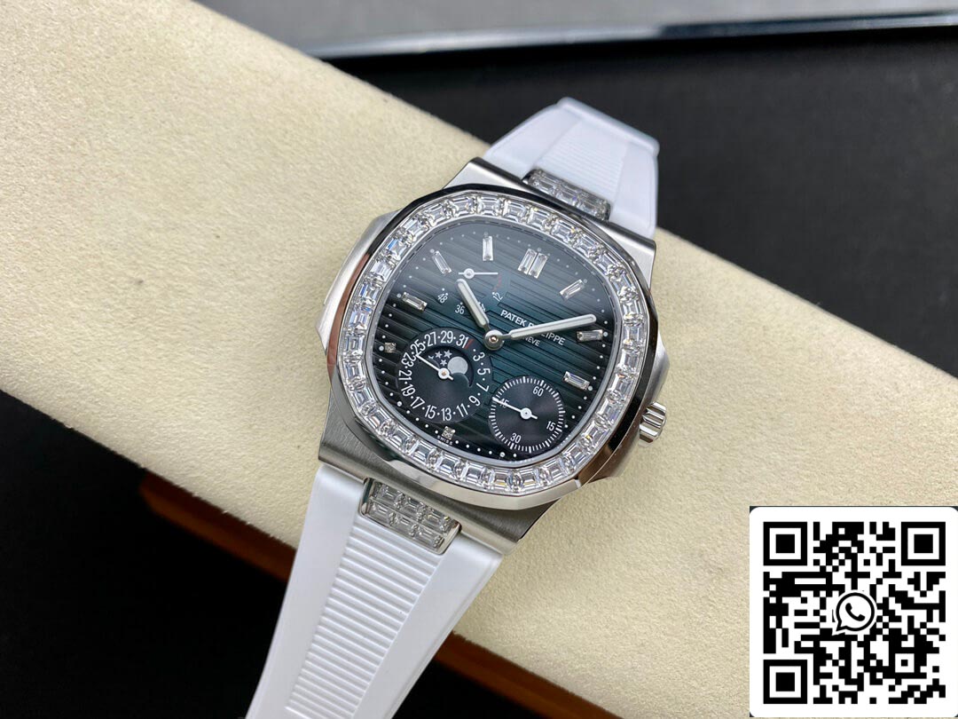 Patek Philippe Nautilus 5712GR 1:1 Best Edition GR Factory Rubber Strap