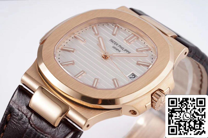 Patek Philippe Nautilus 5711R-001 1:1 Best Edition PPF Factory V4 quadrante bianco svizzero ETA324