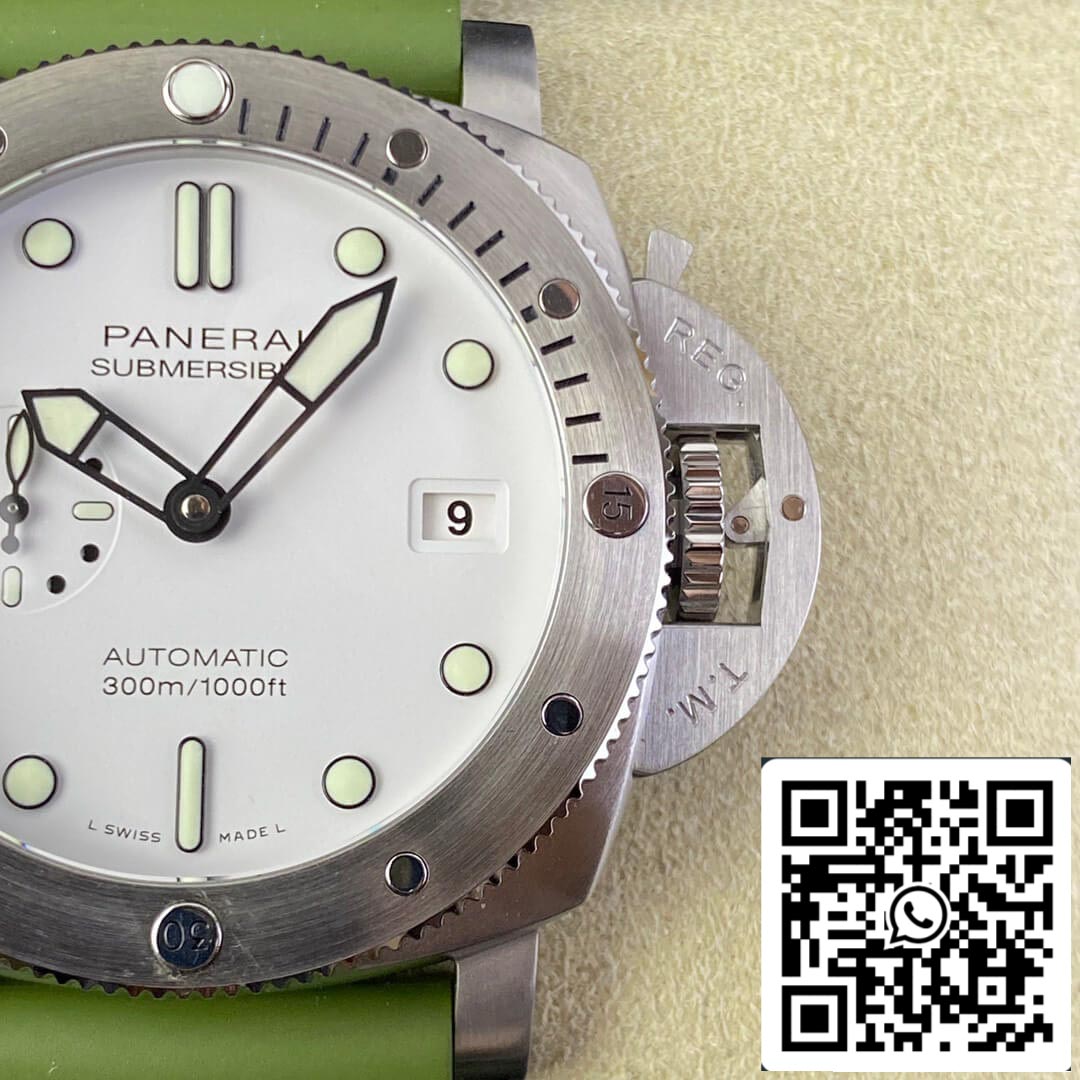 SBF Panerai Submersible PAM01226 1:1 Best Edition VS Factory White Dial