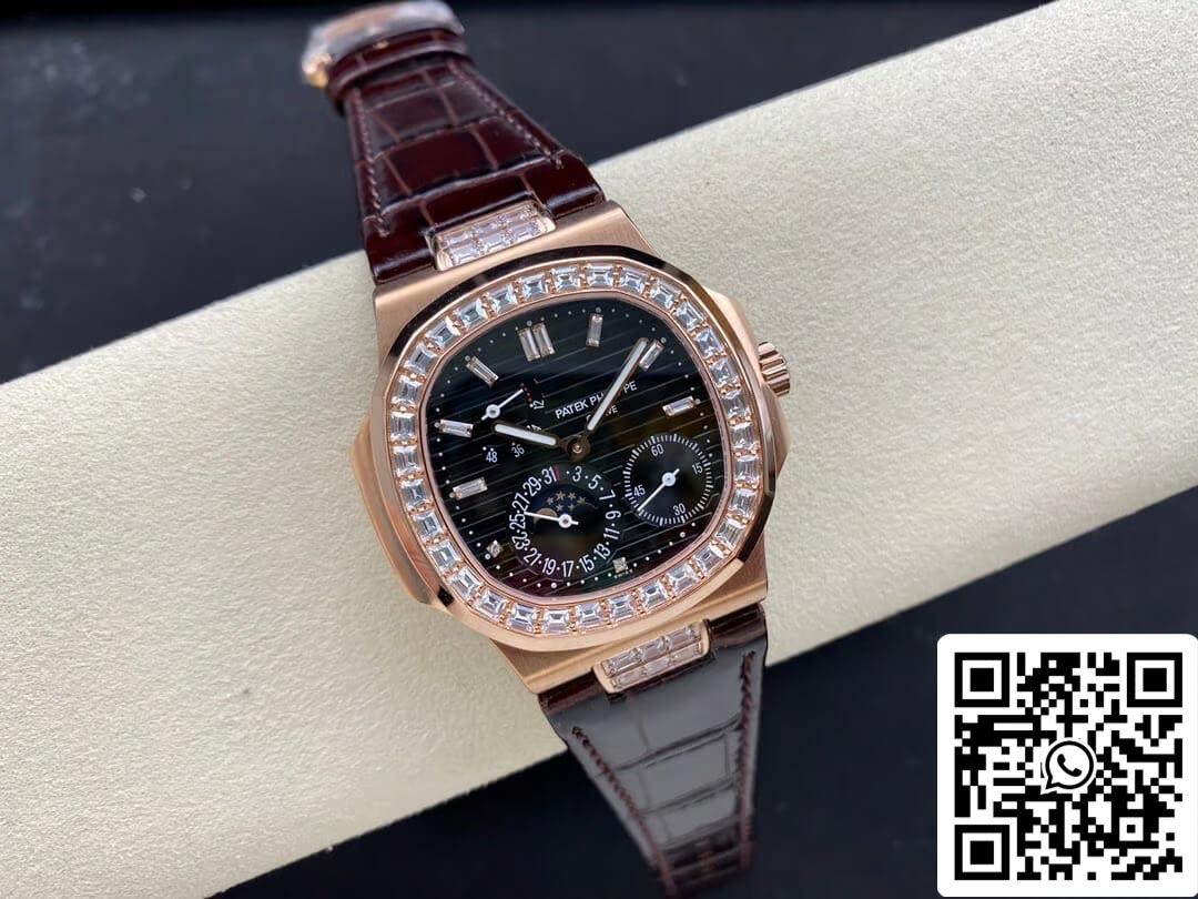 Patek Philippe Nautilus 5724R-001 1:1 Mejor edición GR Factory esfera negra