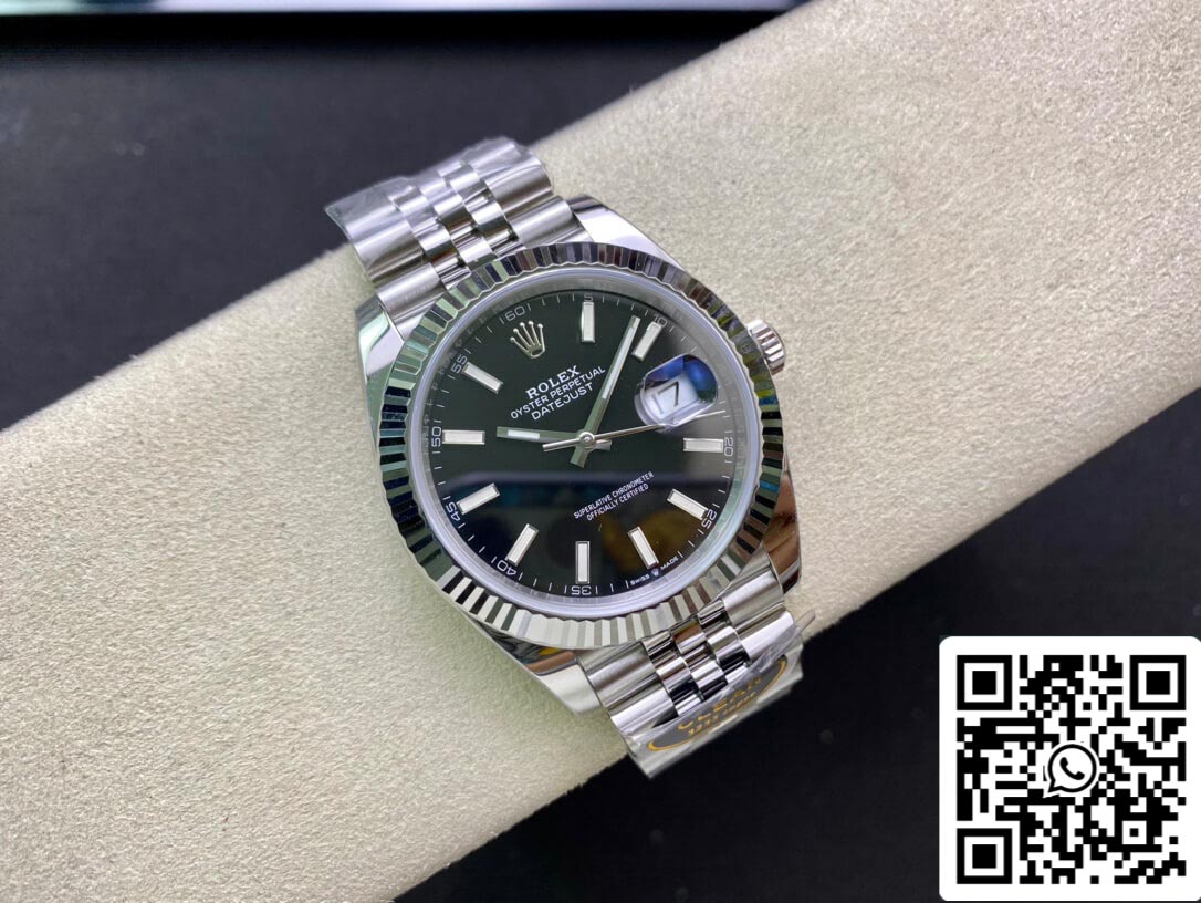 Rolex Datejust M126334-0018 cinturino Jubilee da 41 mm quadrante bianco pulito di fabbrica