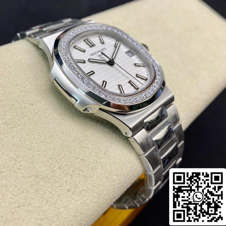 Patek Philippe Nautilus 5713/1G-010 1:1 Mejor Edición PPF Factory V4 Esfera Blanca Suiza ETA324