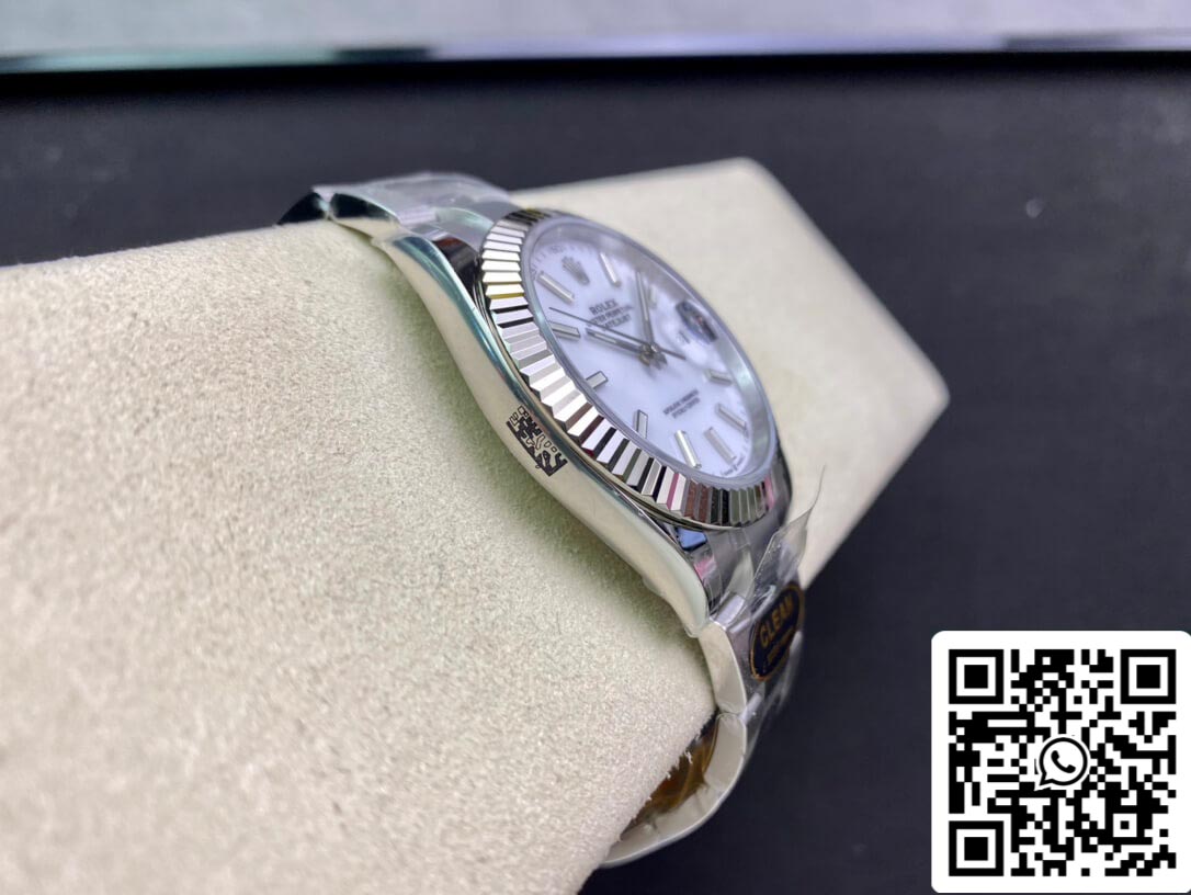 Rolex Datejust M126334-0009 cinturino Oyster da 41 mm quadrante bianco pulito di fabbrica