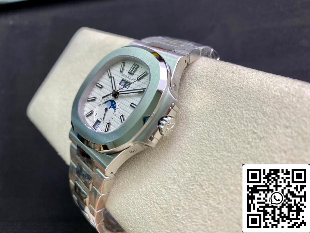 Patek Philippe Nautilus 5726/1A-010 1:1 Best Edition PPF Factory quadrante bianco