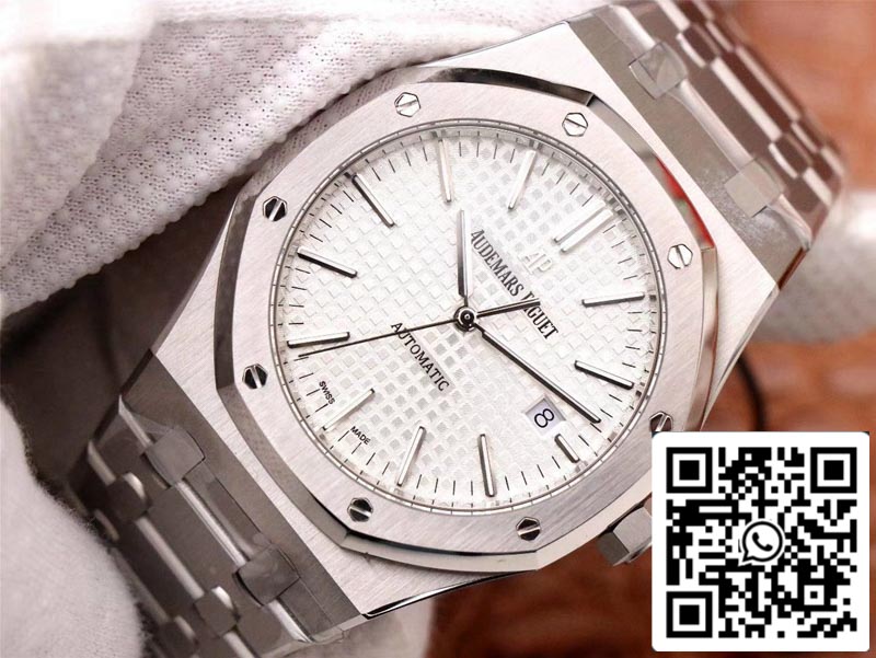 Audemars Piguet Royal Oak 15400ST.OO.1220ST.02 1:1 Best Edition ZF Factory White Dial Swiss ETA3120 EU Watch Store