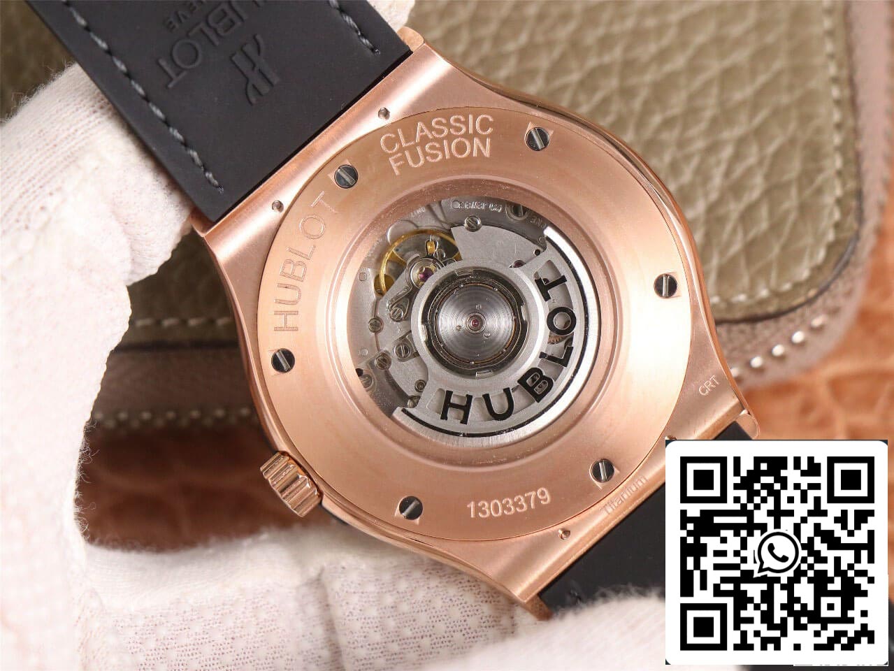 Hublot Classic Fusion 511.OX.1181.LR 1:1 Best Edition WWF Factory Rose Gold Black Dial US Replica Watch