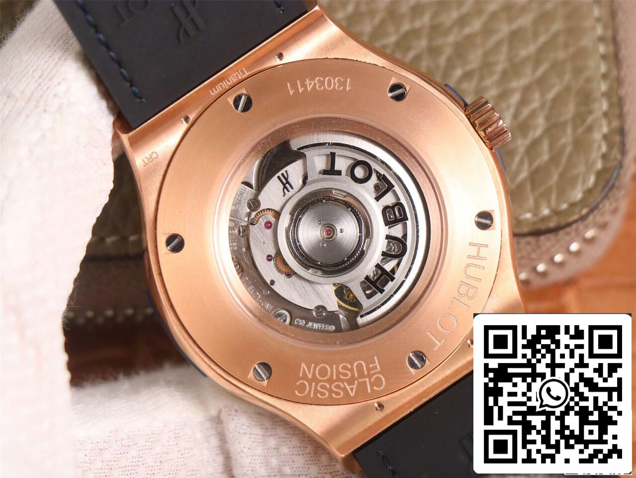 Hublot Classic Fusion 511.OX.7180.LR 1:1 Best Edition WWF Factory Rose Gold US Replica Watch