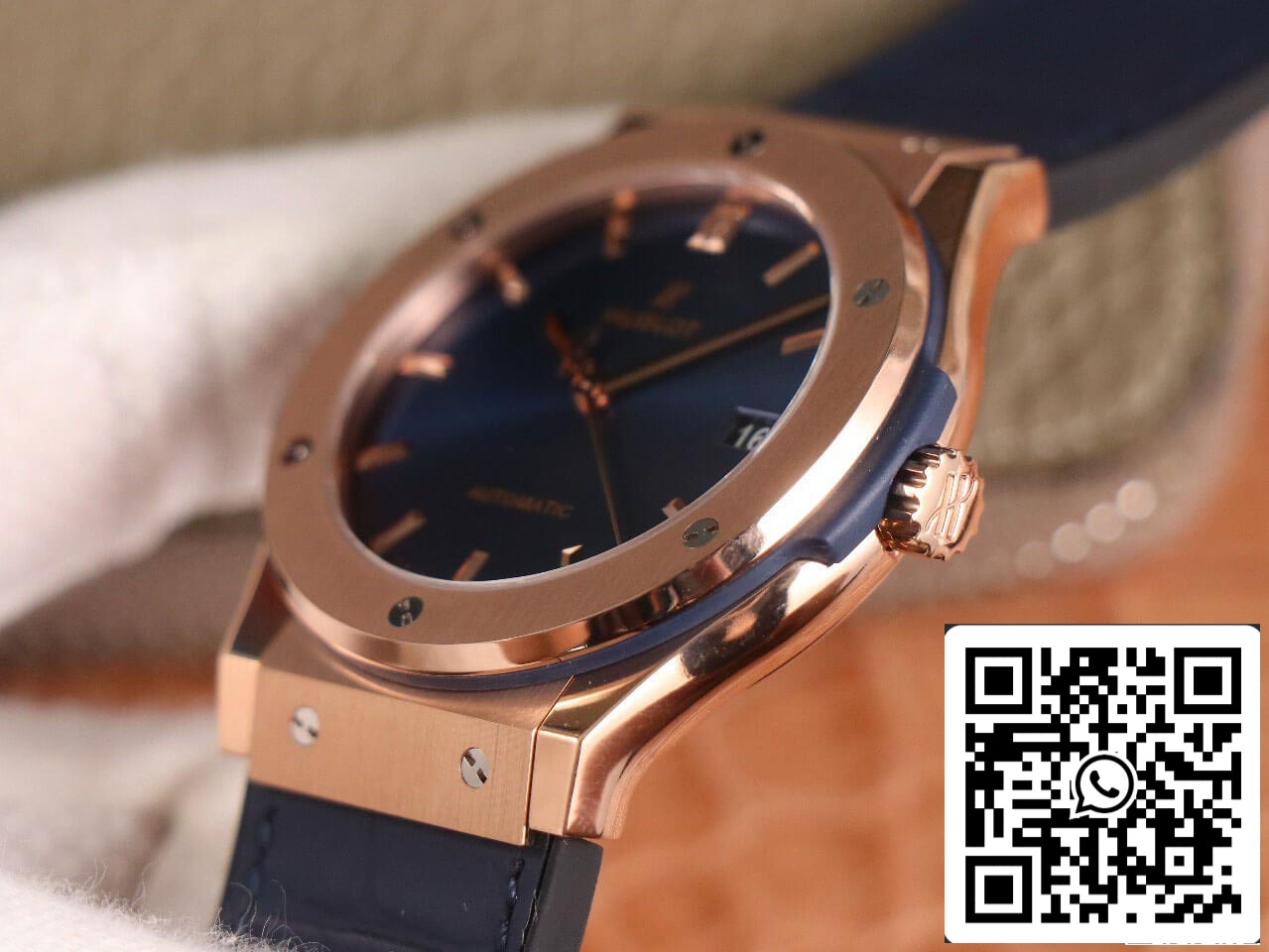 Hublot Classic Fusion 511.OX.7180.LR 1:1 Best Edition WWF Factory Rose Gold US Replica Watch