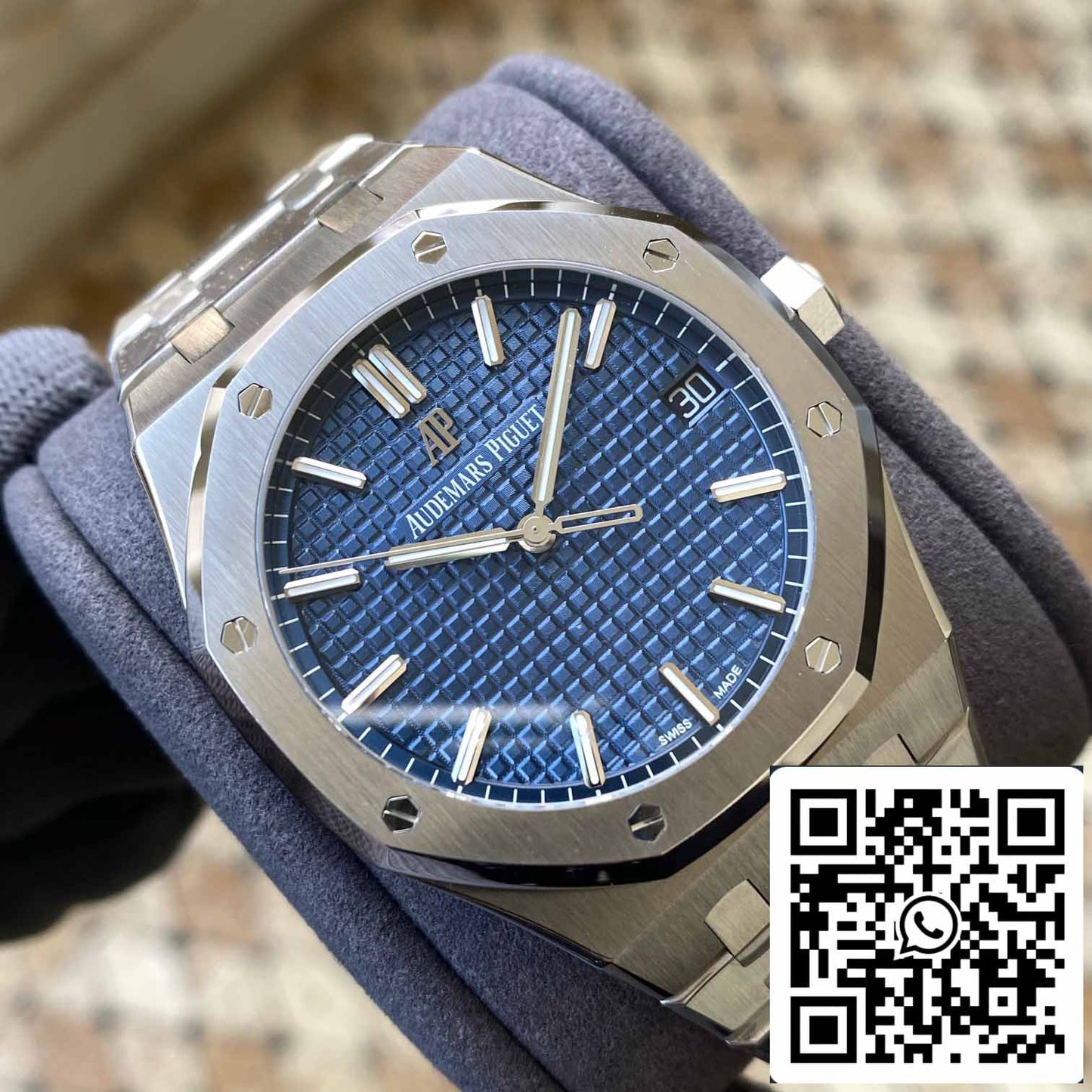 Audemars Piguet Royal Oak 15500ST.OO.1220ST.01 APS Factory V2 quadrante blu e bianco