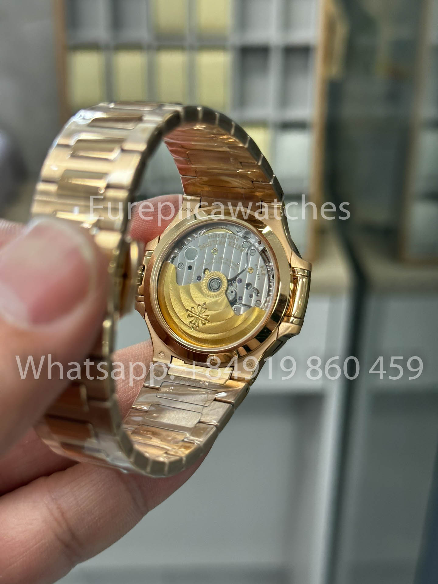 Patek Philippe Nautilus Ladies 7118/1R-001 Rose Gold 1:1 Best Clone 3K Factory