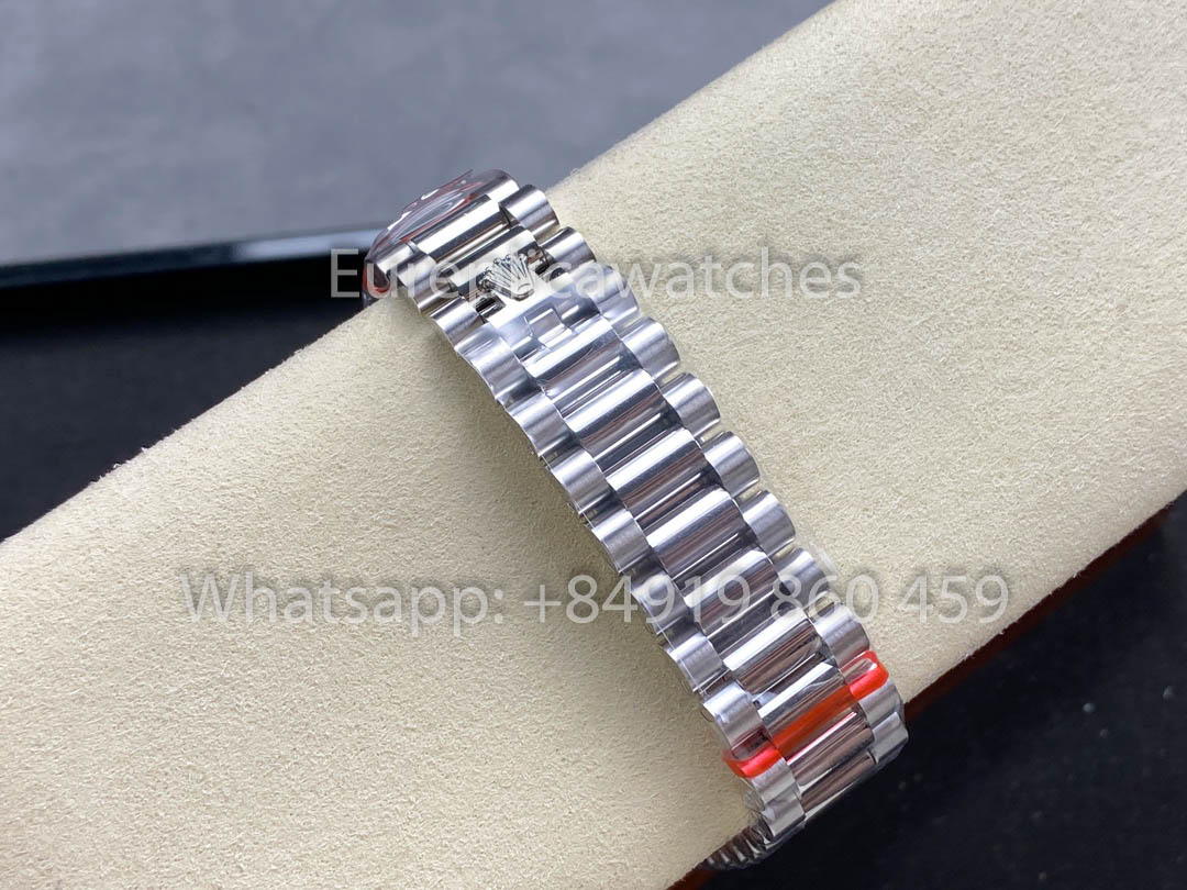 Rolex Day Date 128236-0024 Oro Bianco 1:1 Miglior Clone 8+ Versione Contrappeso di Fabbrica