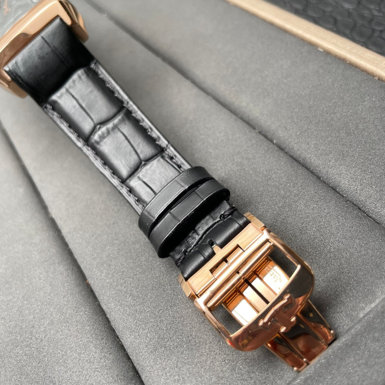 Jaeger LeCoultre Reverso Q3732470 1:1 Mejor edición Oro rosa Esfera negra