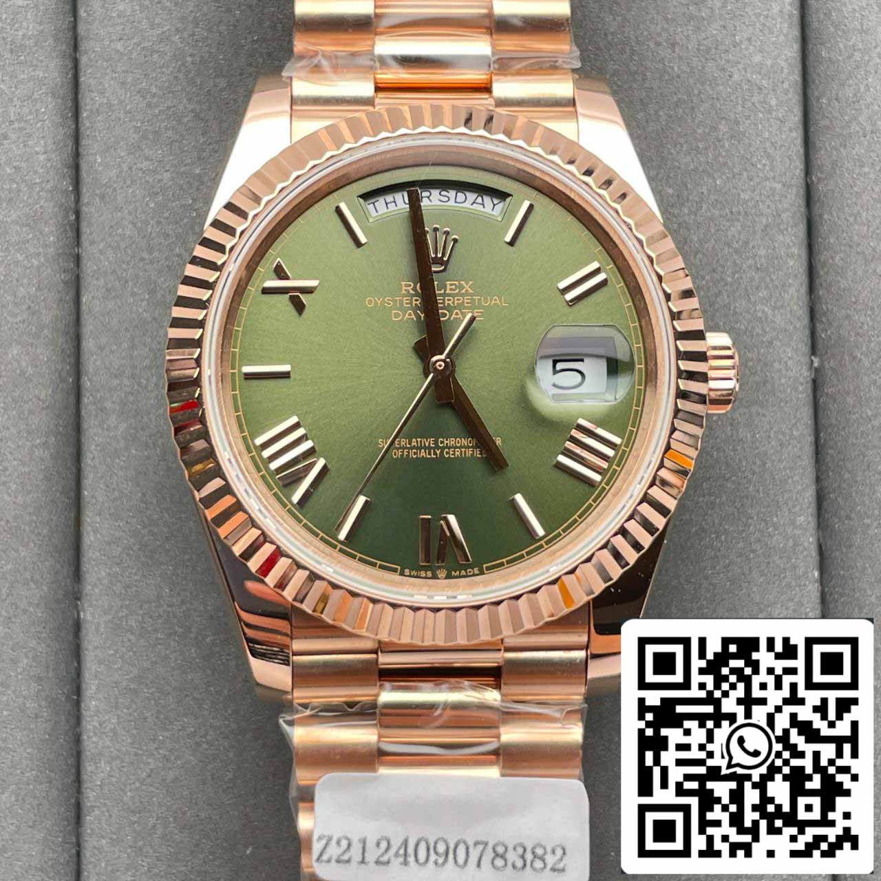 Rolex Day Date 40 228235 Chapado en oro de 18 quilates con 185 gramos de peso, esfera verde