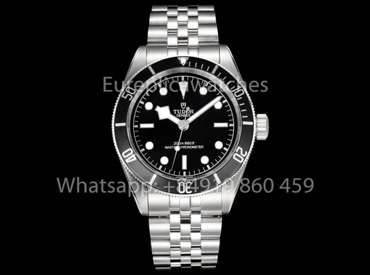 Tudor Monochrome Black Bay 1:1 Mejor clon GR Factory Bisel negro