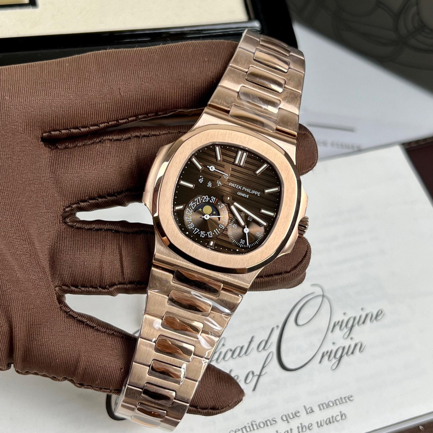 Patek Philippe Nautilus 5712/1R-001 rivestito in oro rosa 18 carati