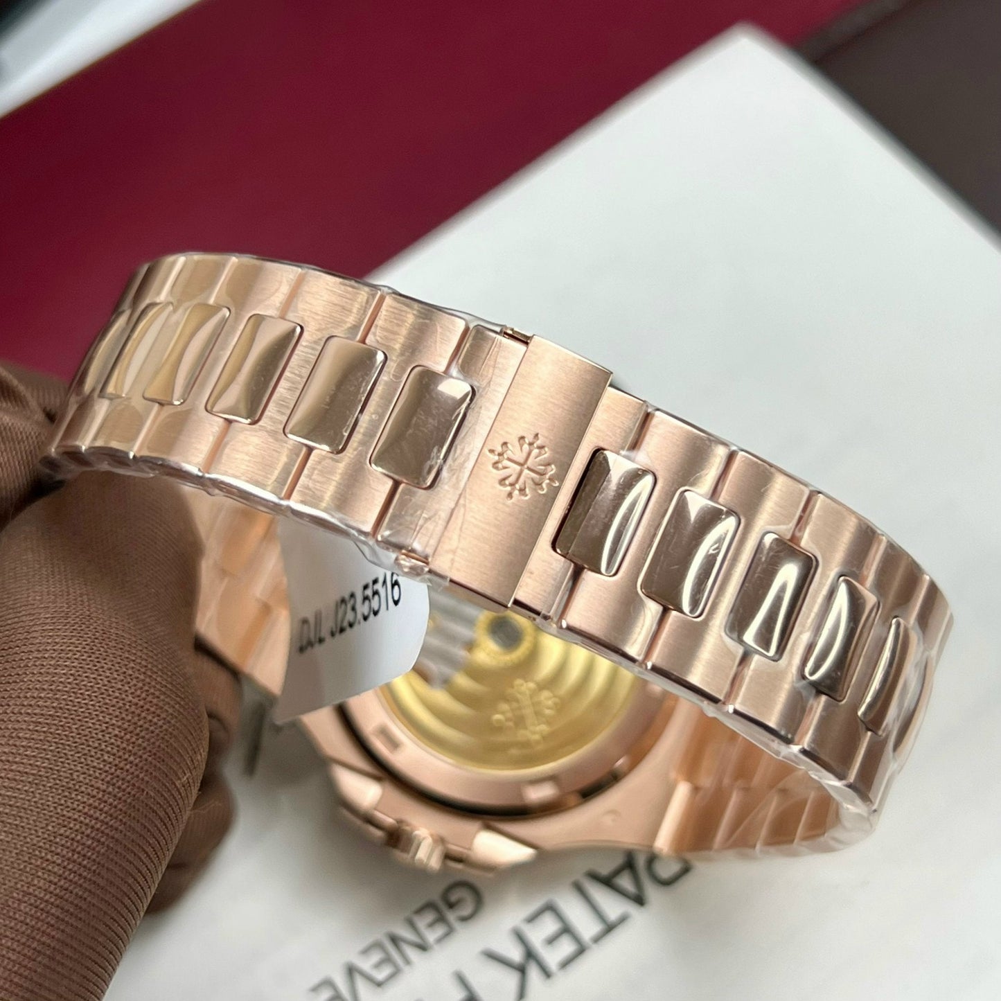 Patek Philippe Nautilus 5711/1R-001 –Wrapped 18k Rose Gold from 3K factory