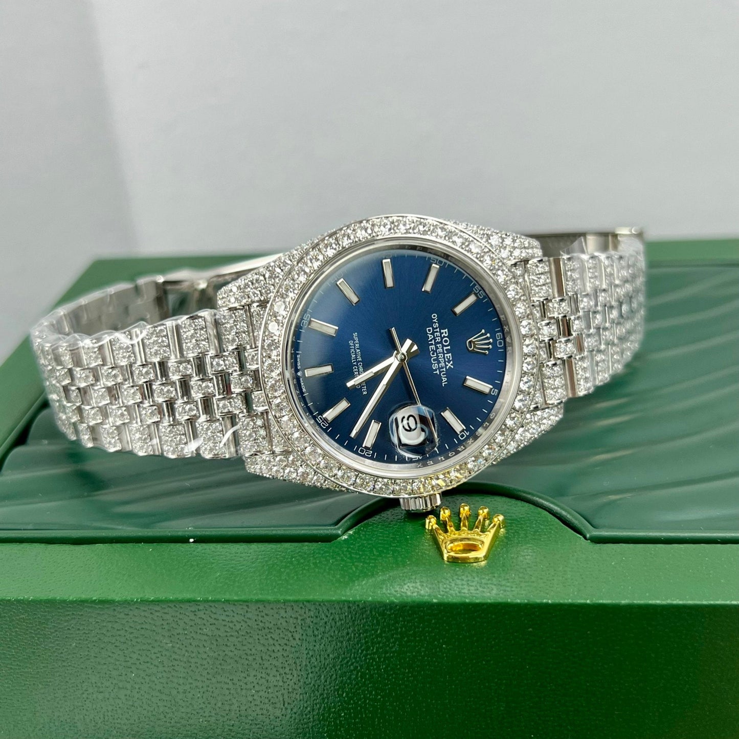 Reloj Rolex Datejust 41 con esfera azul para hombre 126334-0002 moissanita personalizado