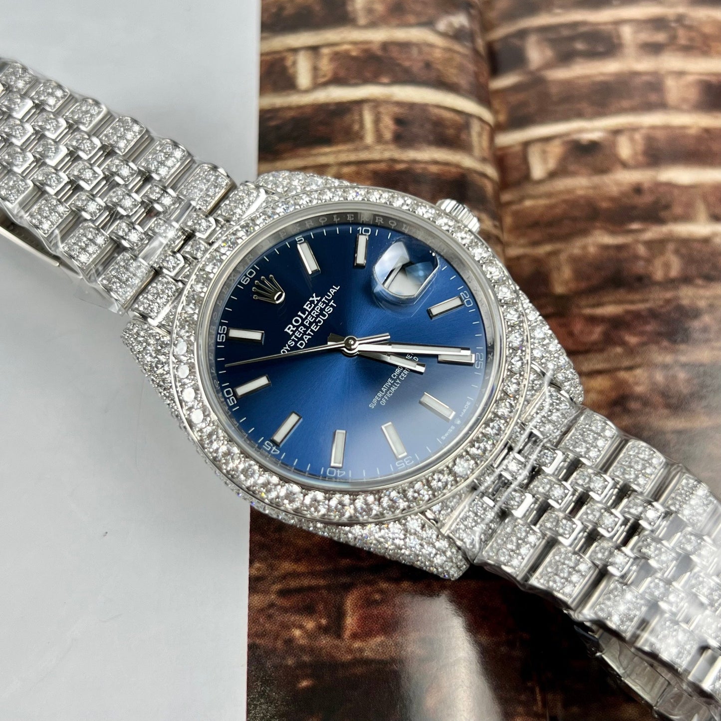 Reloj Rolex Datejust 41 con esfera azul para hombre 126334-0002 moissanita personalizado