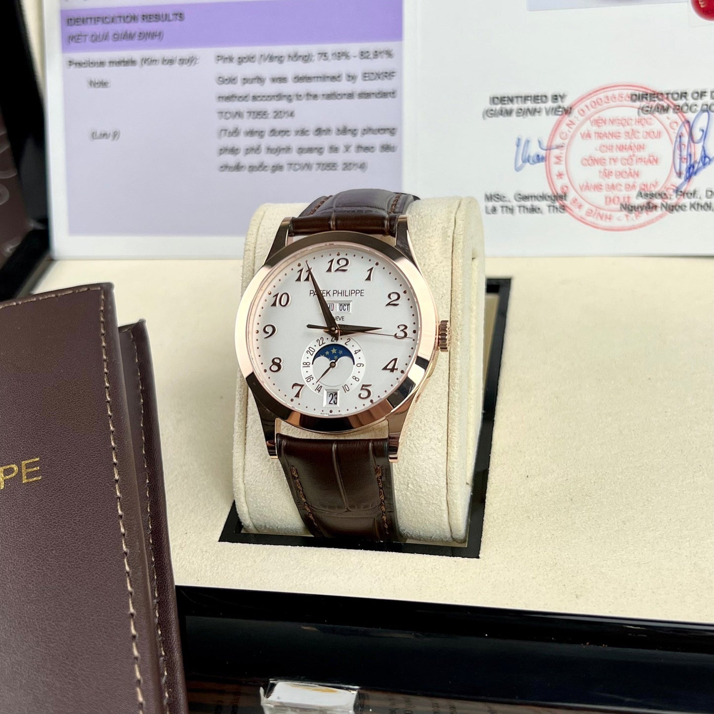 Patek Philippe Calendario annuale Complicazioni 38,5 mm Oro rosa 5396R-012 oro 18 carati