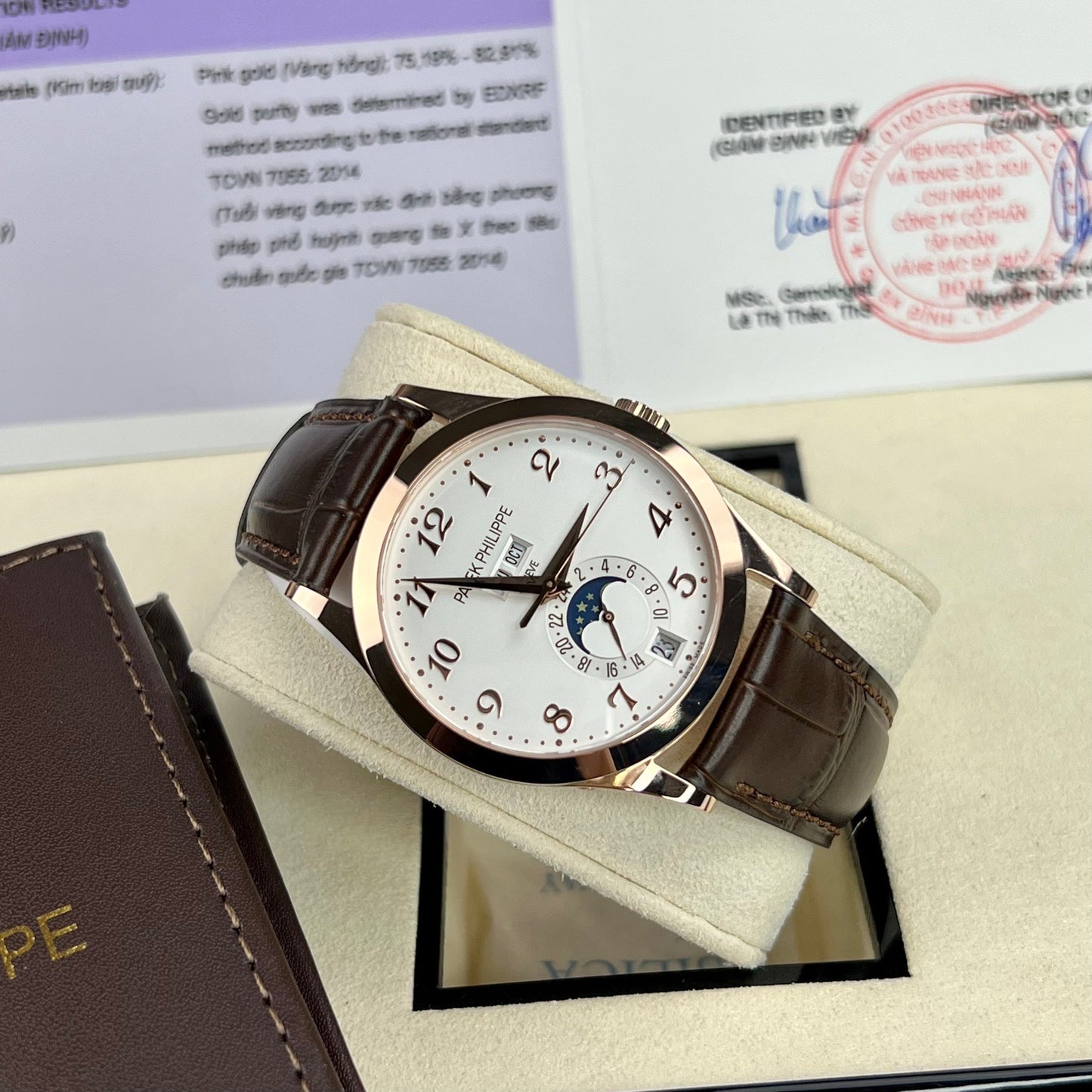 Patek Philippe Calendario annuale Complicazioni 38,5 mm Oro rosa 5396R-012 oro 18 carati