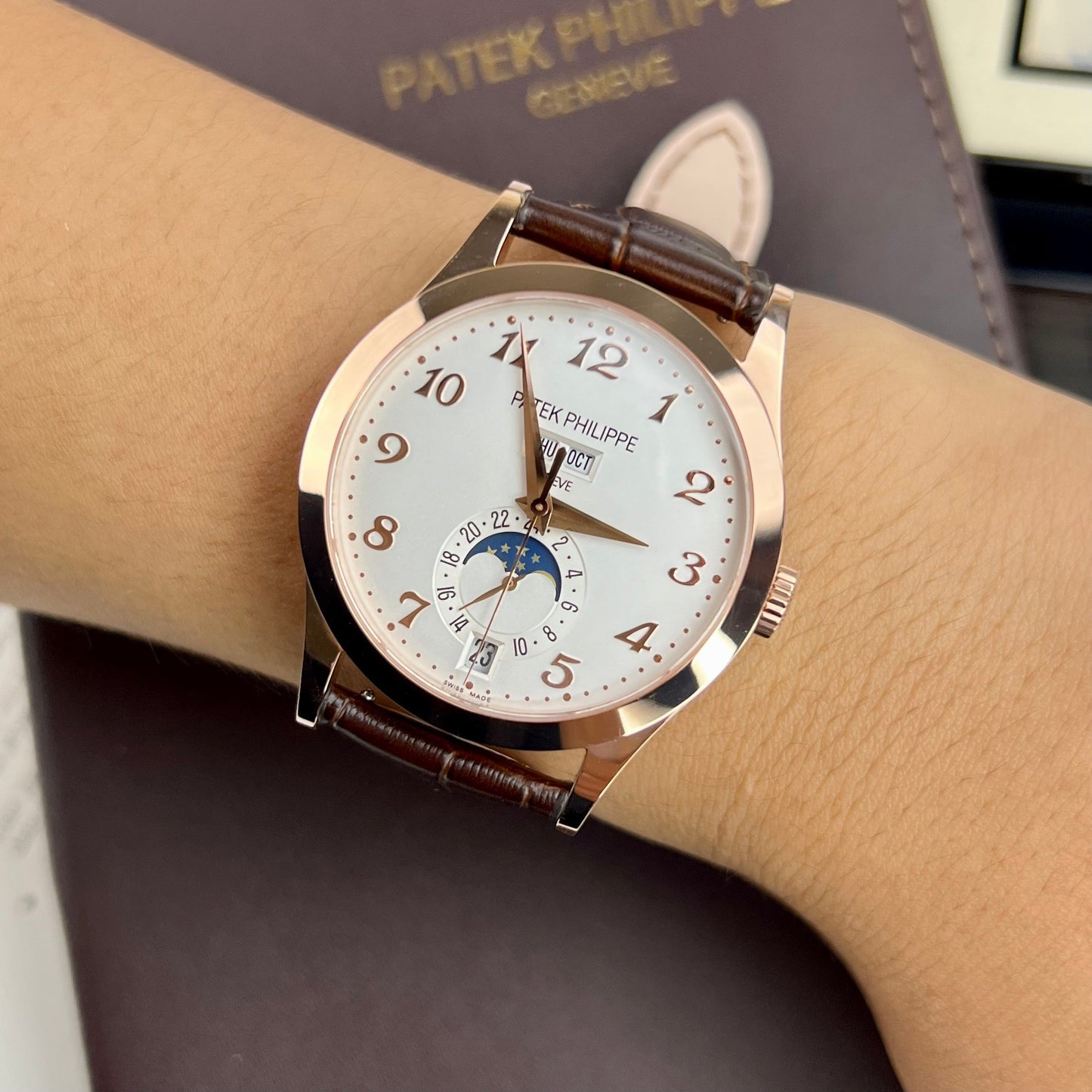 Patek Philippe Calendario annuale Complicazioni 38,5 mm Oro rosa 5396R-012 oro 18 carati