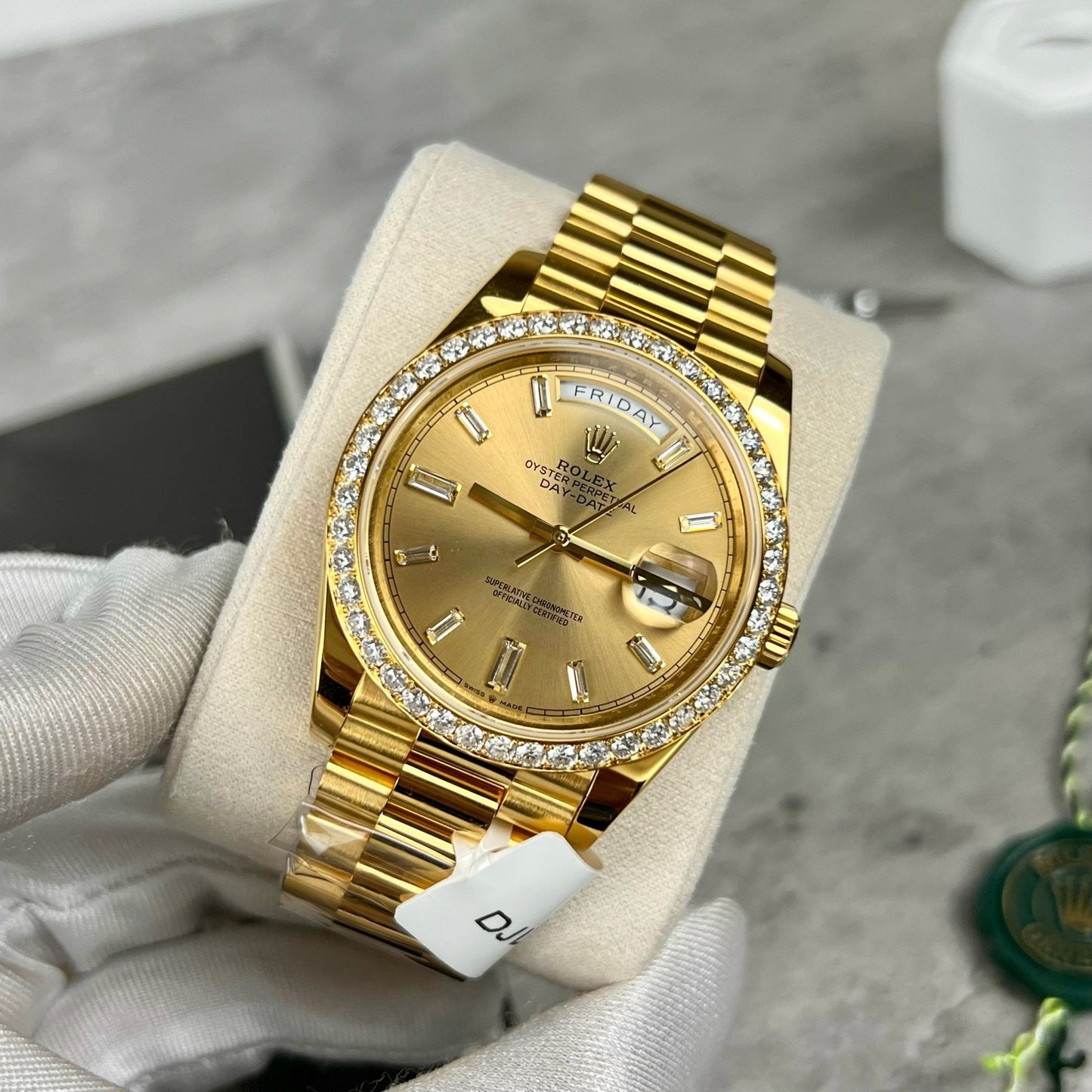 Rolex Day-Date 40 228238 Champage quadrante Gold Filled 18k Moissanite Lunetta