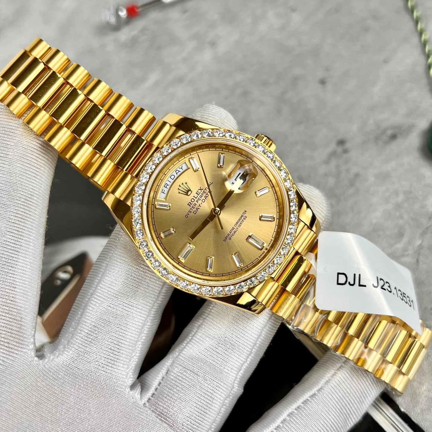 Rolex Day-Date 40 228238 Champage quadrante Gold Filled 18k Moissanite Lunetta