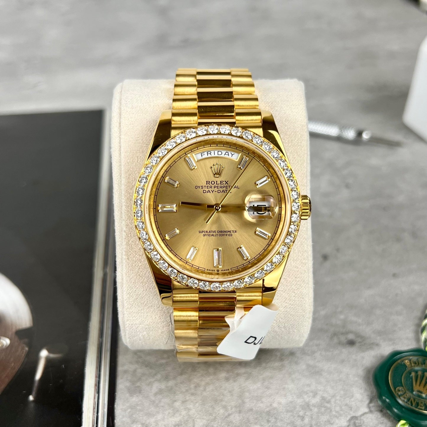 Rolex Day-Date 40 228238 Champage quadrante Gold Filled 18k Moissanite Lunetta