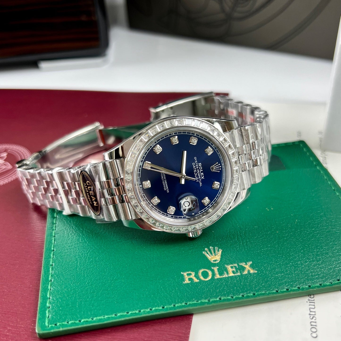 Rolex Datejust 41 quadrante blu in moissanite 126334-0016 e lunetta baguette in moissanite personalizzata