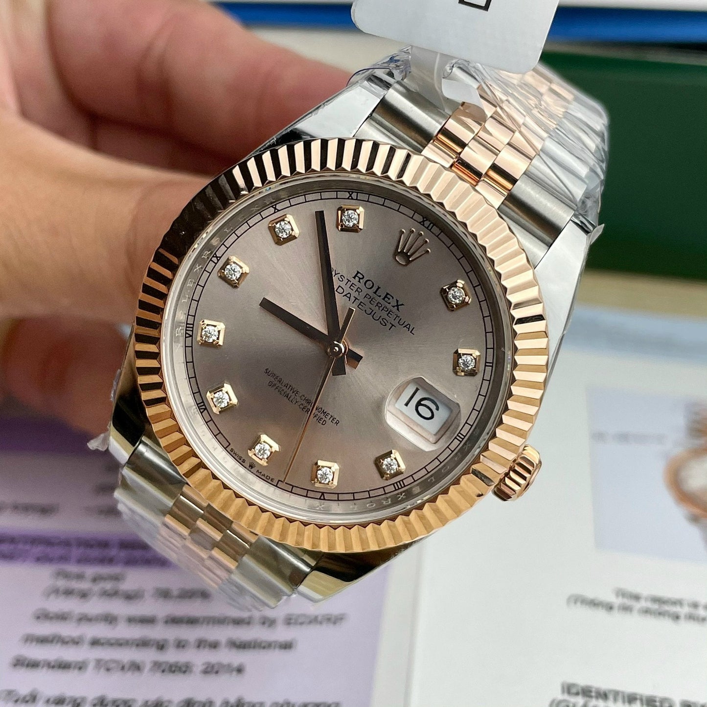 Rolex Datejust 41mm quadrante Sundust rivestito in oro Everose 18K Oyster 126331