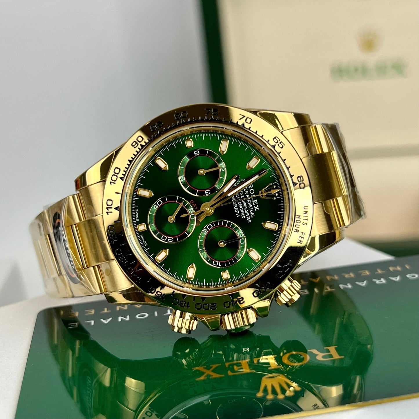 Orologio Rolex Cosmograph Daytona 40 in oro giallo quadrante arabo verde 116508 rivestito in oro giallo 18 carati