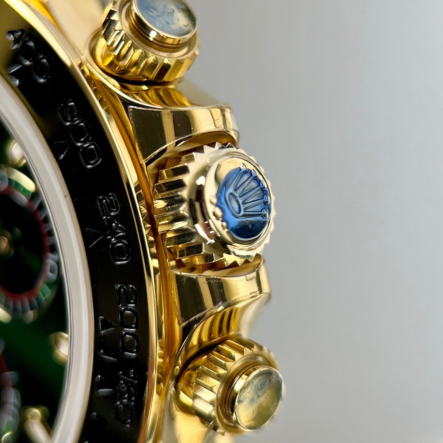 Orologio Rolex Cosmograph Daytona 40 in oro giallo quadrante arabo verde 116508 rivestito in oro giallo 18 carati