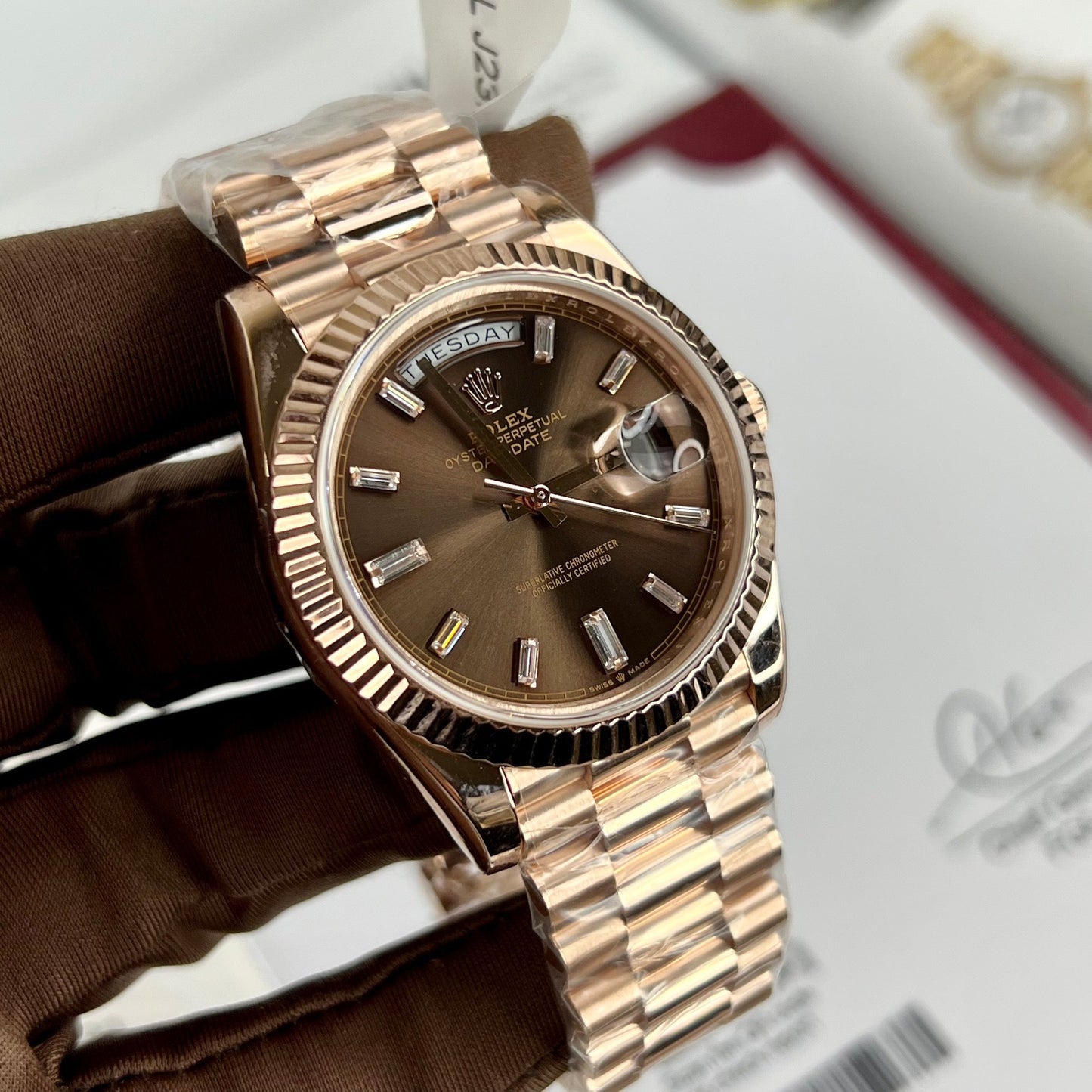 Rolex Day-Date 40mm 228235 chocolate dial 18k rose gold filled 150 gram