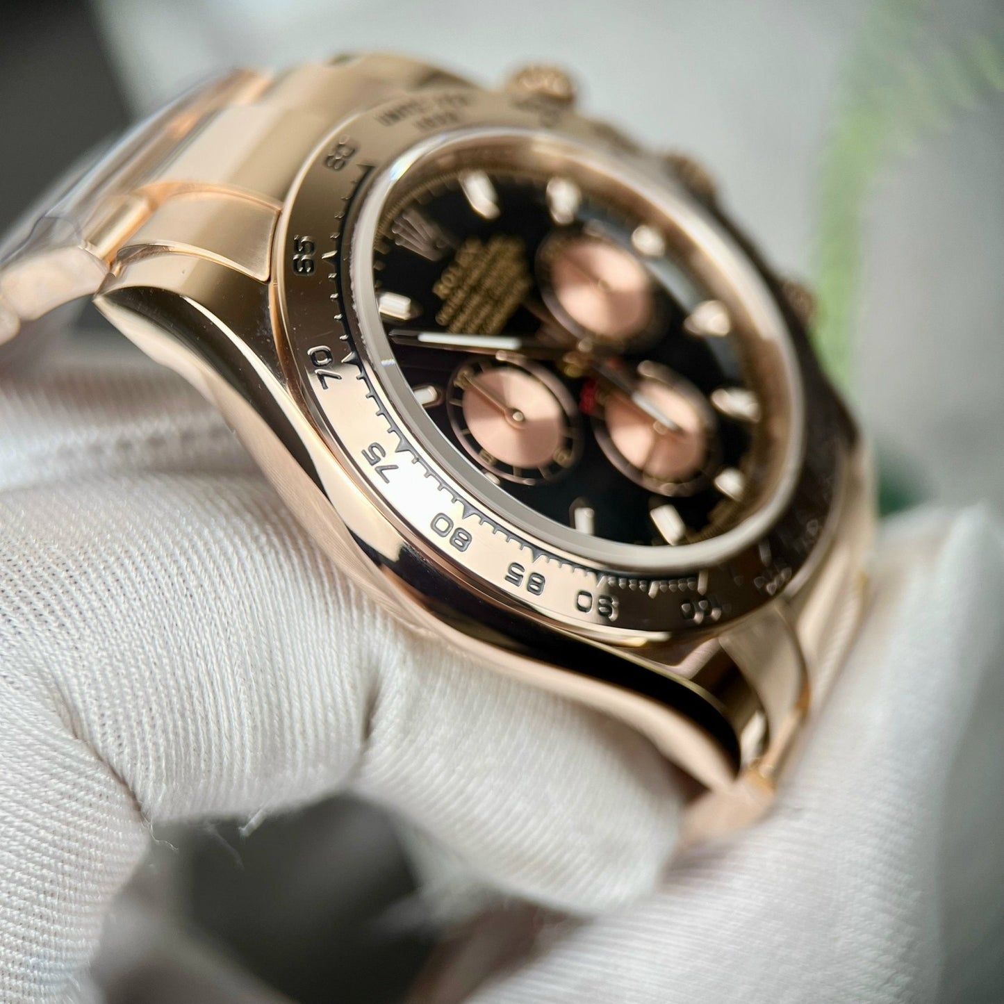 Rolex Cosmograph Daytona M116505-0008 18k Everose Gold Filled