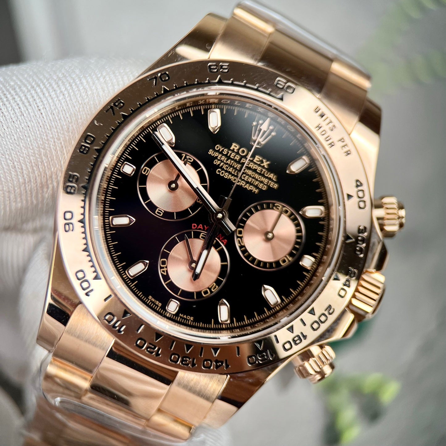 Rolex Cosmograph Daytona M116505-0008 18k Everose Gold Filled