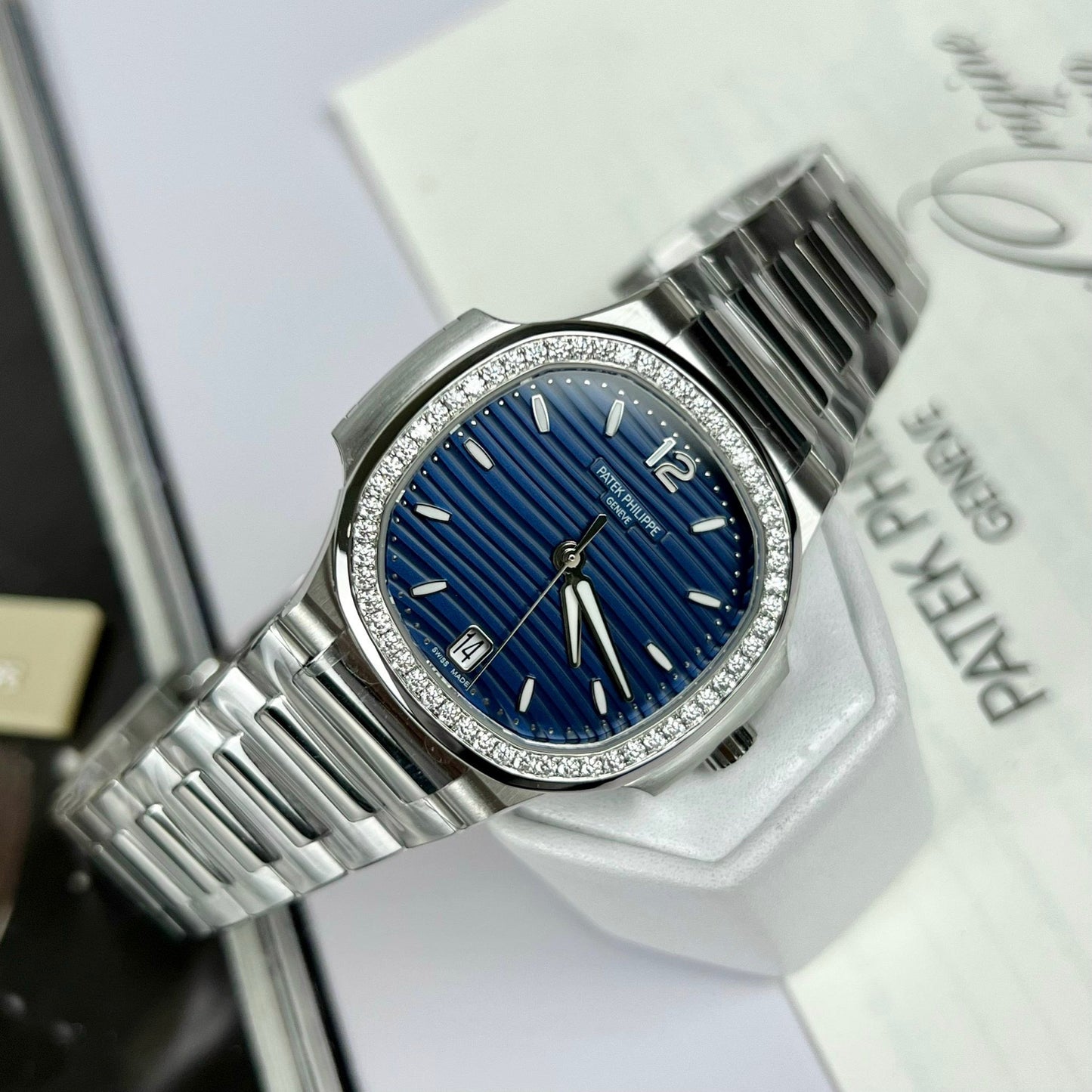 Patek Philippe Nautilus 7118/1A-001 Moissanite 3K personalizado Esfera azul de fábrica