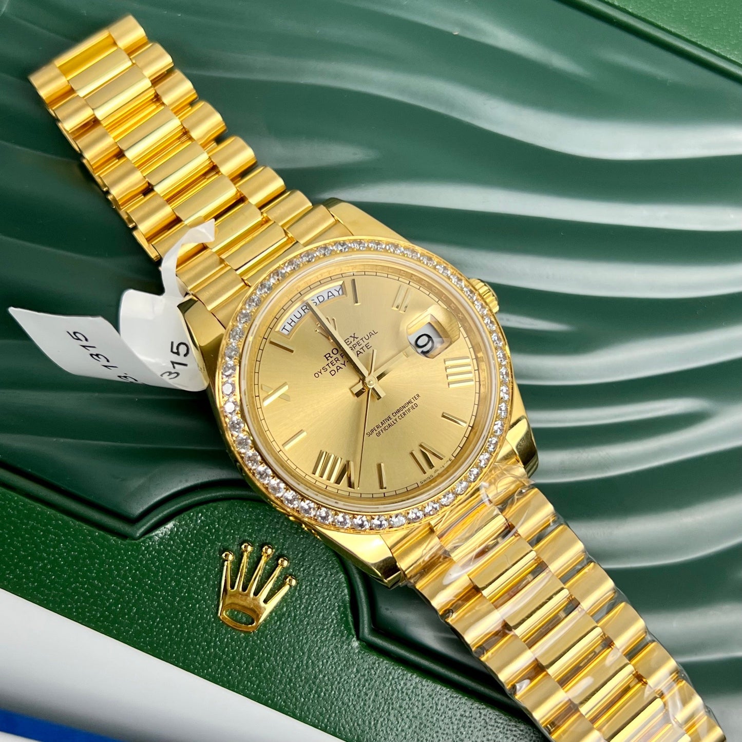 Rolex Day-Date 40mm 228238-0006 rivestito in oro giallo 18 carati Migliore lunetta in moissanite edizione 1:1