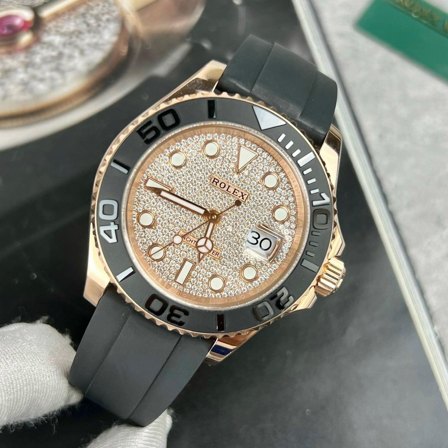 Rolex Yacht-Master 40 126655 Quadrante in pietra pavé - Movimento 3235 rivestito in oro 18 carati e moissanite