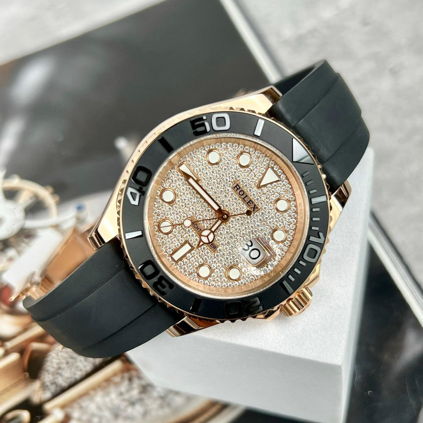 Rolex Yacht-Master 40 126655 Quadrante in pietra pavé - Movimento 3235 rivestito in oro 18 carati e moissanite