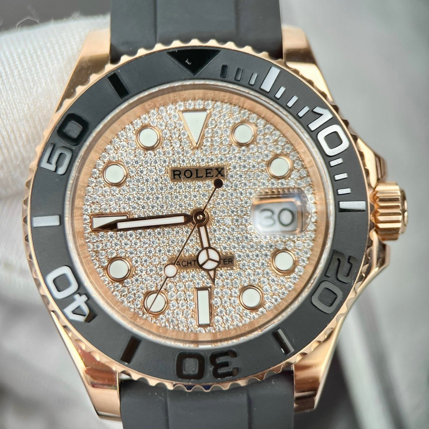 Rolex Yacht-Master 40 126655 Quadrante in pietra pavé - Movimento 3235 rivestito in oro 18 carati e moissanite