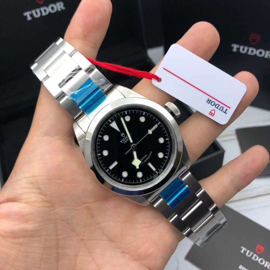 Tudor Heritage Black Bay M79540 Swiss Original Movement